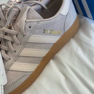 NWT Adidas Gazelle Spezial Women's